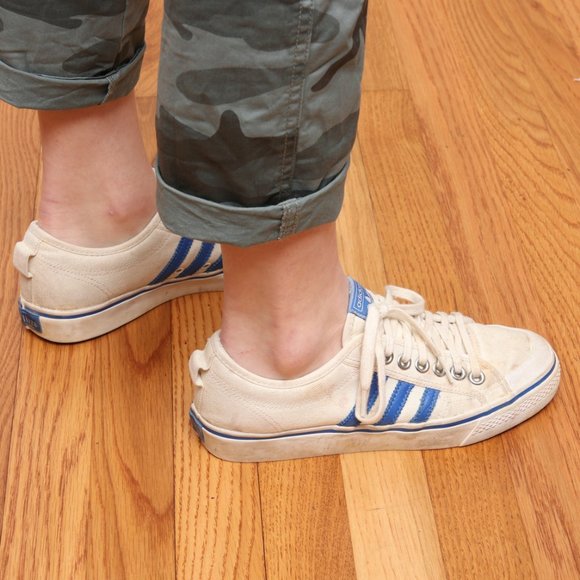 Adidas Nizza Cream and Blue Sneakers - Picture 8 of 8